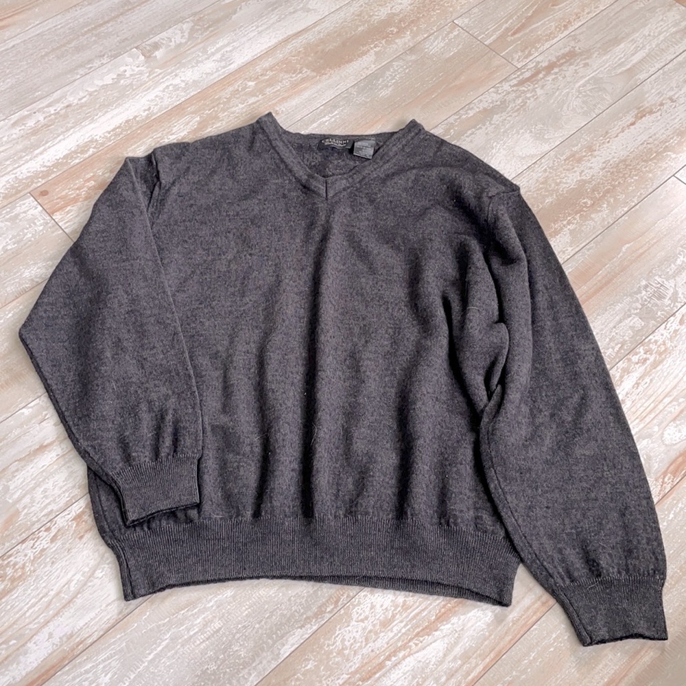 Men’s Charcoal Sweater